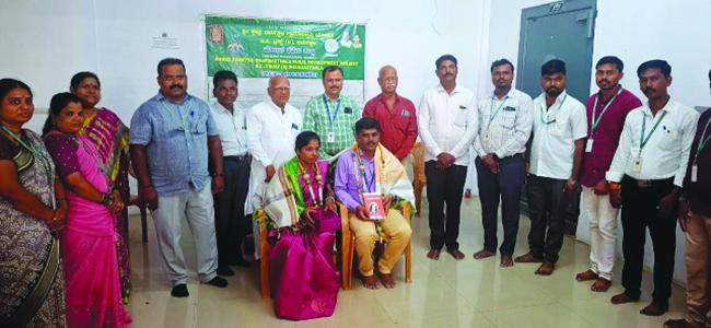 ತಾಲೂಕು ಯೋಜನಾಧಿಕಾರಿ ಹಾಲಪ್ಪ ಸನ್ಮಾನದೊಂದಿಗೆ ಬೀಳ್ಕೊಡಿಗೆ 