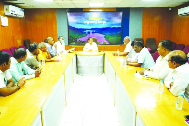 ಭಗೀರಥ ಜಯಂತಿ ಮತ್ತು ಶಿವಶರಣೆ ಹೇಮರೆಡ್ಡಿ ಮಲ್ಲಮ್ಮ ಜಯಂತಿ ಕಾರ್ಯಕ್ರಮಗಳನ್ನು ಅರ್ಥಪೂರ್ಣವಾಗಿ ಅದ್ದೂರಿಯಾಗಿ ಆಚರಿಸಲಾಗುವುದು