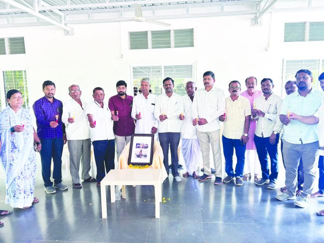 ಉಗ್ರರಿಗೆ ಕಠಿಣ ಶಿಕ್ಷೆ ವಿಧಿಸಲು ಕರಿಬಸಪ್ಪ ನಡಗುಂದಿ ಆಗ್ರಹ  