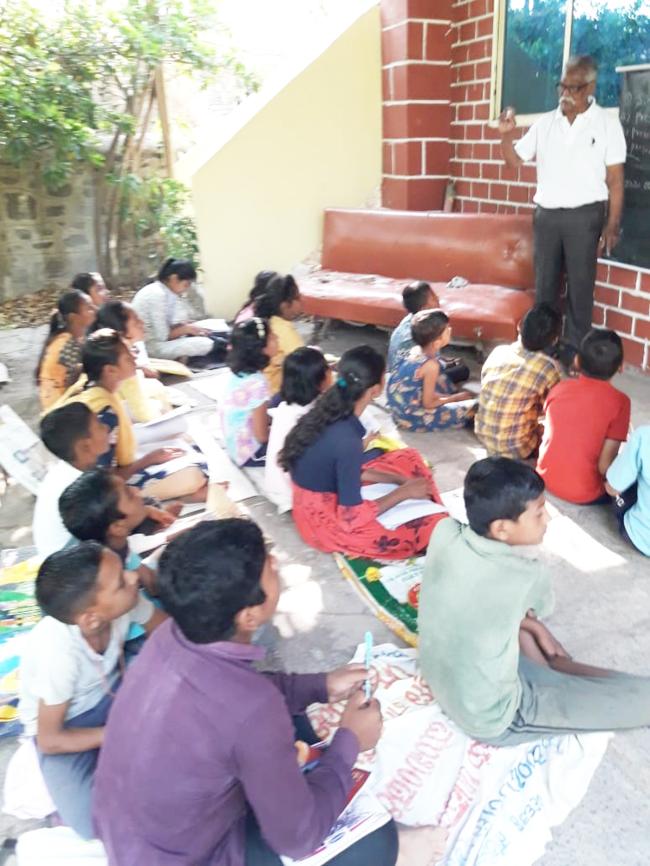 ಡಾಽ ವಾಯ್‌.ಎಸ್‌. ಶೆಟ್ಟೆಪ್ಪನವರ ಅವರಿಂದ ಗ್ರಾಂಮೀಣ ಮಕ್ಕಳಿಗೆ ಉಚಿತ ತರಬೇತಿ 