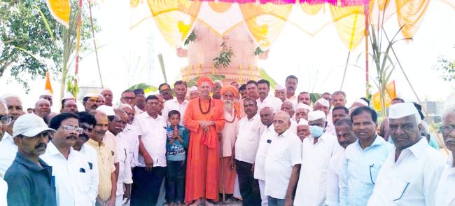 ಬಸವೇಶ್ವರ ದೇವಸ್ಥಾನದ ದೀಪ ಸ್ತಂಭ ಉದ್ಘಾಟನೆ 