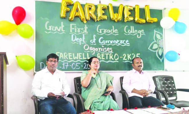 ಜ್ಞಾನದೊಂದಿಗೆ ಸಂಸ್ಕೃತಿ-ಸಂಸ್ಕಾರವಂತರಾಗಿ ಬಾಳಿ: ಡಾ. ವಿಶಾಲಾಕ್ಷೀ ಹೊನ್ನಾಕಟ್ಟಿ 