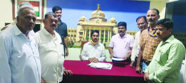 ಉಪ ಸಭಾಧ್ಯಕ್ಷರಿಂದ ಸಮೀಕ್ಷೆ ಮಾಹಿತಿ  