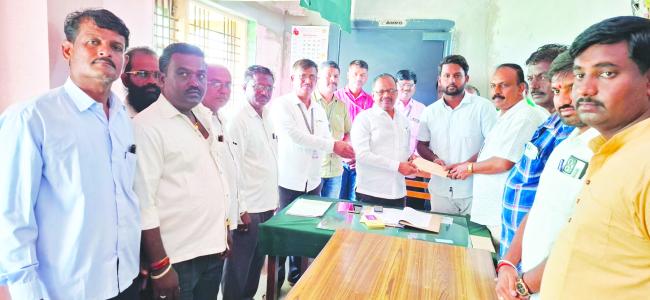 ಸಾಲ ಮರುಪಾವತಿಸಿ ಬ್ಯಾಂಕ್ ಬೆಳವಣಿಗೆಗೆ ಕೈಜೋಡಿಸಿ: ಕುಲಗುಡೆ  