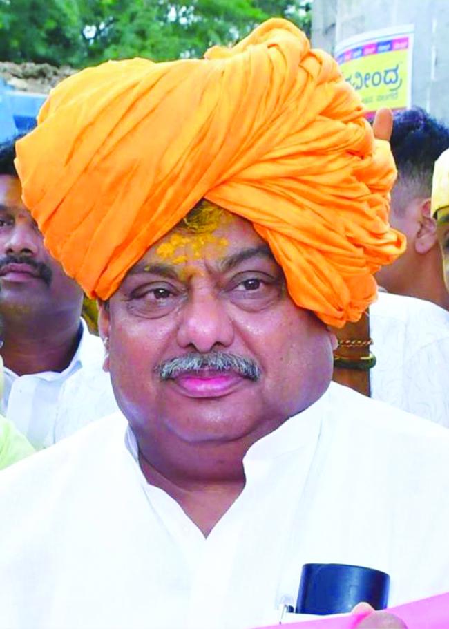 ಸಚಿವ ಎಂ. ಬಿ. ಪಾಟೀಲ ಪ್ರಯತ್ನದ ಫಲವಾಗಿ ಕ್ರೀಡಾಂಗಣ ನಿರ್ಮಾಣ 