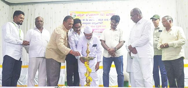 ಉಚಿತ ಬೇಸಿಗೆ ರಜೆಯ ಶೈಕ್ಷಣಿಕ ಶಿಬಿರದ ಸಮಾರೋಪ 