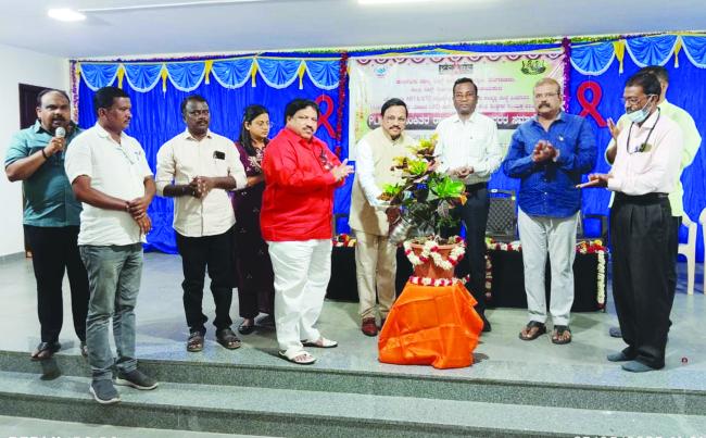 ಎಚ್‌ಐವಿ ಗಳ ವಧುವರರ ರಾಜ್ಯ ಮಟ್ಟದ ಸಮ್ಮೇಳನ 