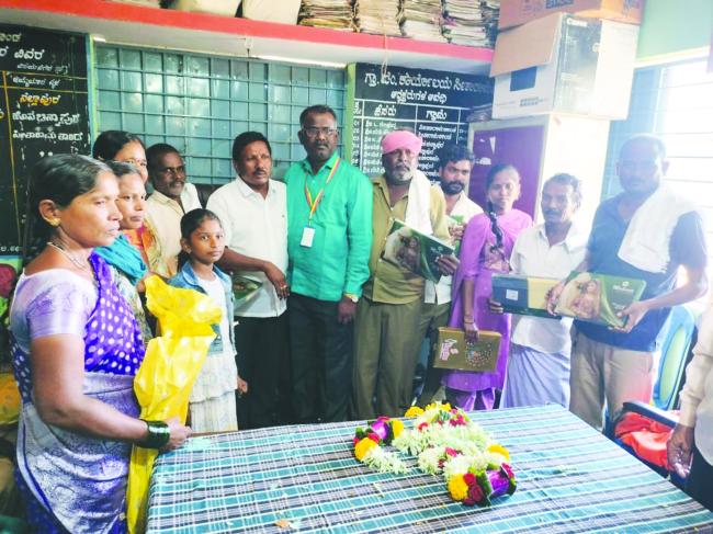 ನಿವೃತ್ತ ಪಿಡಿಒ ಮಲ್ಲಿಕಾರ್ಜುನಗೆ  ಸನ್ಮಾನ ಬೀಳ್ಕೊಡುಗೆ 