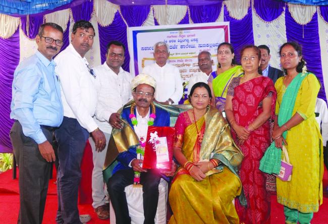 ಅಯ್ಯನಗೌಡ್ರ ವಯೋ ಸೇವಾ ನಿವೃತ್ತಿ: ಬೀಳ್ಕೊಡುಗೆ ಸಮಾರಂಭ  