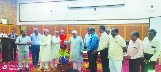 ಪ್ರಾಥಮಿಕ ಹಾಗೂ ಪ್ರೌಢಶಾಲಾ ಮುಖ್ಯ ಶಿಕ್ಷಕರು ಹಾಗೂ ಅಧ್ಯಕ್ಷರಿಗೆ ಶಿಕ್ಷಣ ಕುರಿತು ಕಾರ್ಯಗಾರ  