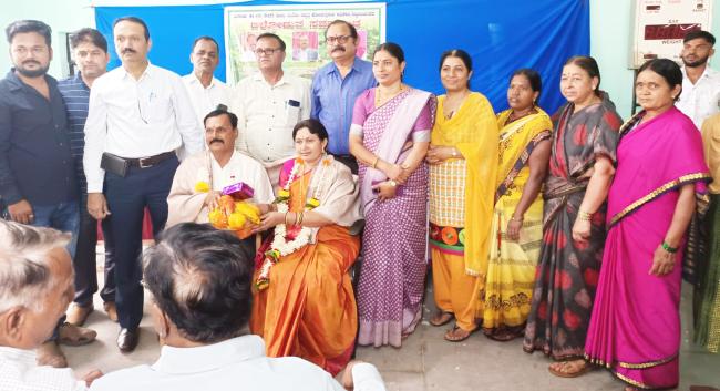 ರೇಷ್ಮೆ ಇಲಾಖೆಯಲ್ಲಿ ಜಿಬಿ. ಮಾಳಣ್ಣವರ  ಸೇವೆ ಅನನ್ಯ :ಮಹೇಶ ವಾಘೆ  