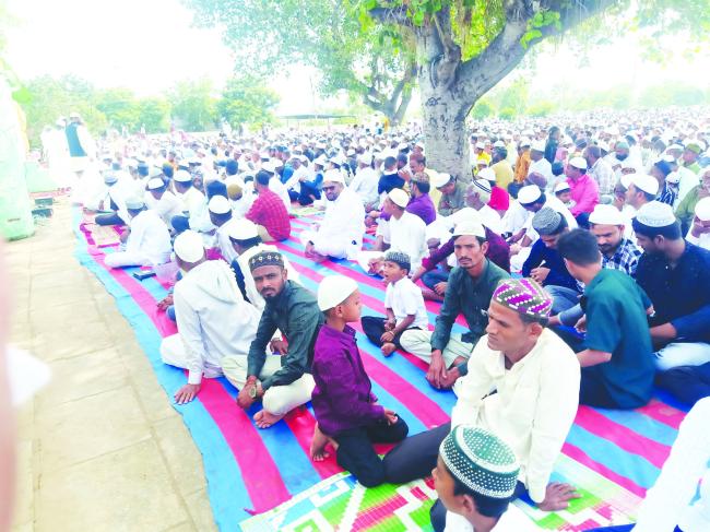 ಇರುವಷ್ಟು ದಿವಸ ದೇವರು ಮೆಚ್ಚುವ ಕೆಲಸ ಮಾಡಬೇಕು:  ಮೌ.ಝಕ್ರೀಯಾ ಸಾಹಬ 