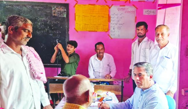 ಉಚಿತ ಆರೋಗ್ಯ ಶಿಬಿರದ ಪ್ರಯೋಜನ ಪಡೆದುಕೊಂಡ 300ಕ್ಕೂ ಹೆಚ್ಚು ರೋಗಿಗಳು 