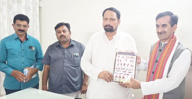  ಜೂನ್ 21ರಂದು ಅಂತಾರಾಷ್ಟ್ರೀಯ ಯೋಗ ದಿನದ ಅಂಗವಾಗಿ ಯೋಗ, ಪ್ರಾಣಾಯಾಮ, ಧ್ಯಾನ ಶಿಬಿರ 