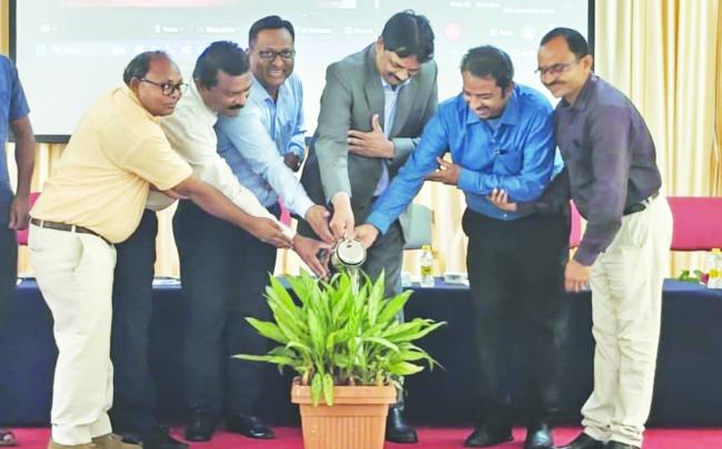 ರಾಣಿ ಚನ್ನಮ್ಮ ವಿವಿ ಹಳೆಯ ವಿದ್ಯಾರ್ಥಿಗಳ ಸಭೆ 