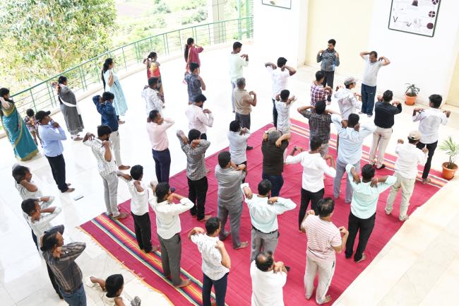 ಕೃಷಿ ವಿಜ್ಞಾನ ಕೇಂದ್ರದಲ್ಲಿ ಅಂತರರಾಷ್ಟ್ರೀಯ ಯೋಗ ದಿನ ಆಚರಣೆ 