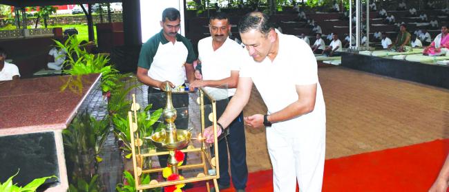ಮರಾಠಾ ಲೈಟ್ ಇನ್‌ಫೆಂಟ್ರಿ ರೆಜಿಮೆಂಟಲ್‌ನಲ್ಲಿ ಯೋಗ ದಿನ ಆಚರಣೆ 