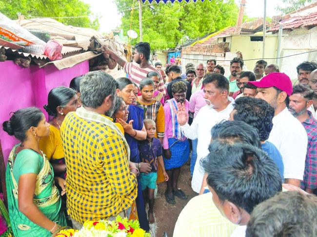 ಈಜಲು ಹೋದ ಇಬ್ಬರು ವಿದ್ಯಾರ್ಥಿಗಳ ಸಾವು  