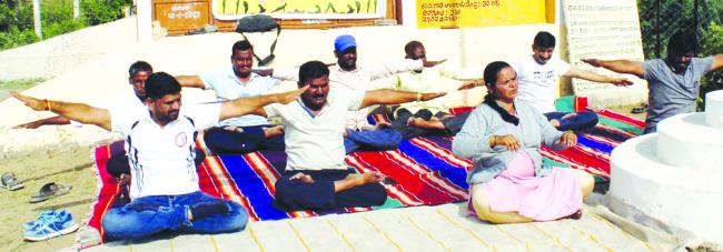 ಯೋಗದಿಂದ ರೋಗರುಜಿನಗಳಿಂದ ದೂರ ಇರಬಹುದು: ಅಗ್ನಿ  