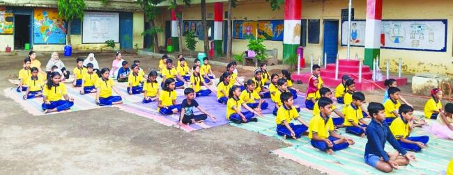 ಆಧುನಿಕ ಜೀವನದಲ್ಲಿ ಯೋಗಕ್ಕೆ ಆದ್ಯತೆ ನೀಡಿ: ಮಹೇಶ ನಾಡಗೇರಿ 