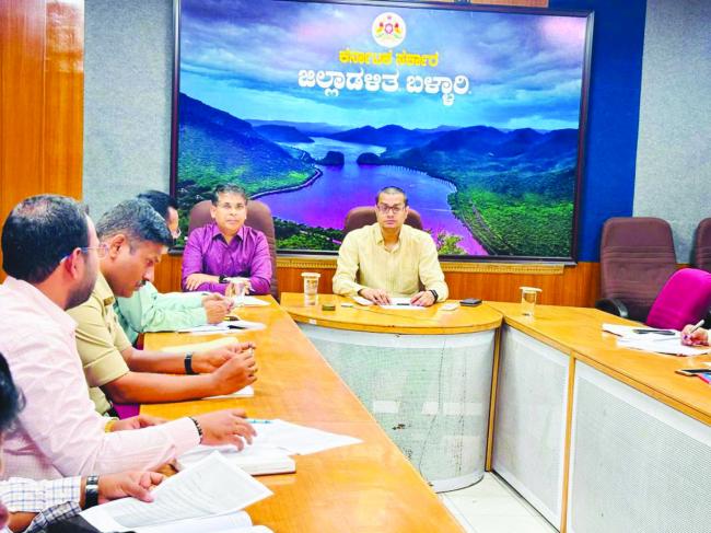 ಕುಡಿಯುವ ನೀರು ಕಲುಷಿತಗೊಳ್ಳದಂತೆ ನಿಗಾವಹಿಸಿ : ಜಿಲ್ಲಾಧಿಕಾರಿ ಪ್ರಶಾಂತ್ ಕುಮಾರ್ ಮಿಶ್ರಾ