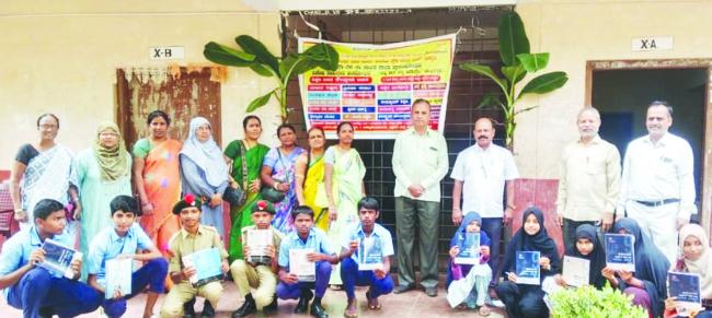 ಕರಕುಶಲ ಪ್ರದರ್ಶನ ಮತ್ತು ಜಾಗೃತಿ ಕಾರ್ಯಕ್ರಮಕ್ಕೆ ಚಾಲನೆ 