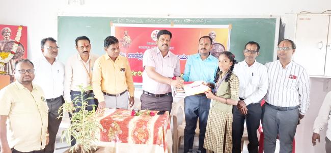 ಮಹಾವೀರ ಶಾಲೆಯಲ್ಲಿ ನಾಡಪ್ರಭು ಕೆಂಪೇಗೌಡರ ಜಯಂತ್ಯೋತ್ಸವ