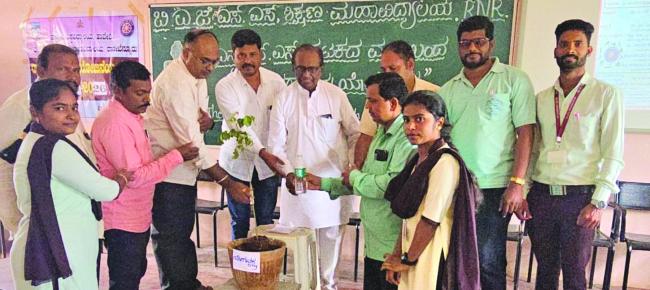 ಮನುಷ್ಯನ ದೀರ್ಘಾಯುಷ್ಯ ಬದುಕಿಗೆ ನಿತ್ಯ ಯೋಗ ಅಗತ್ಯ: ಮೃತ್ಯುಂಜಯ ಎಂ.ಎಂ.