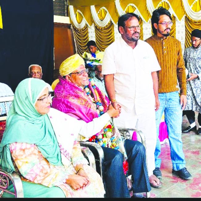 ನಿವೃತ್ತಿಗೊಂಡ ಪ್ರಚಾರ್ಯ ರಫೀಕ್ ಅಹಮದ್‌ಗೆ  ಸನ್ಮಾನ  