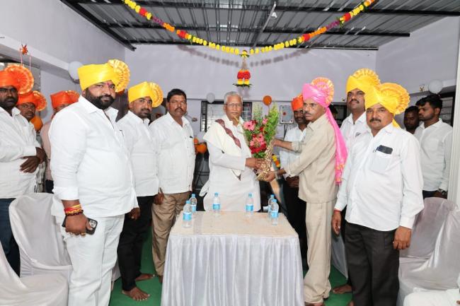 ಅರಳಿಹಟ್ಟಿ ಗ್ರಾಮದಲ್ಲಿ ಹಾಲು ಸಂಗ್ರಹ ಕೇಂದ್ರ ಉದ್ಘಾಟನೆ 