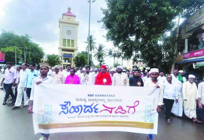 ಗ್ರಾಮಿಣ ಭಾಗದ  ಗ್ಲೋಬಲ್ ಇಂಟರ್ ಪಬ್ಲಿಕ್ ಶಾಲೆಗೆ ರಾಷ್ಟ್ರೀಯ ಪ್ರಶಸ್ತಿ 