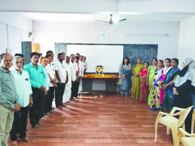 ಡಾ. ಫ. ಗು. ಹಳಕಟ್ಟಿಯವರು ಬಿಂದುವಿನಲ್ಲಿ ಸಿಂಧು ಪ್ರಥಕ್ಕರಿಸಿದವರು: ಪ್ರೊ. ಸಿದ್ದಣ್ಣ ಲಂಗೋಟಿ 