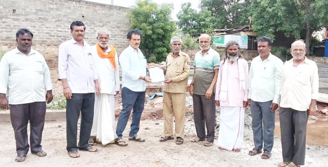 ಇಂದಿರಾ ಕ್ಯಾಂಟೀನ್ ಸ್ಥಳಾಂತರ ಮಾಡಲು ಕೆಎಸ್ಸಾರ್ಟಿಸಿ ಅಧಿಕಾರಿಗಳಿಗೆ ಮನವಿ 