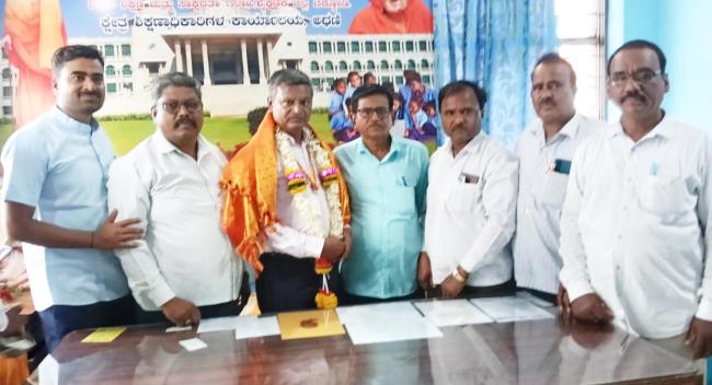 ಹೆಚ್ಚಿನ ಶಿಕ್ಷಕರನ್ನು ನೀಡಲು ಶಿಕ್ಷಕ ಸಂಘದ ನಿರ್ದೇಶಕರ ಆಗ್ರಹ 