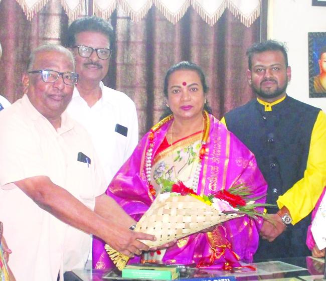 ಯಶಸ್ಸನ್ನು ಮಾತ್ರ ನೋಡಿ ಚಿತ್ರರಂಗದಲ್ಲಿ ಕಾಲಿಡಬೇಡಿ: ನಟಿ ಉಮಾಶ್ರೀ 