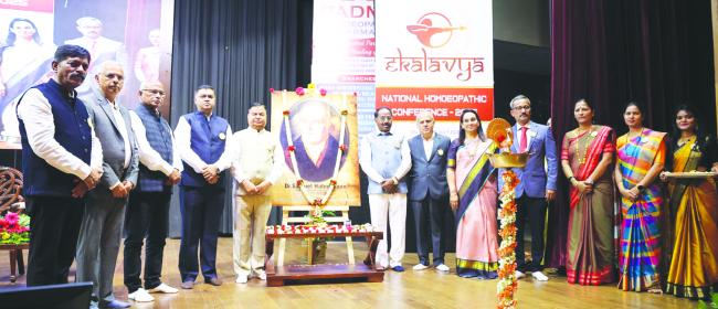 ಹೋಮೊಯೋಪೆಥಿಕ ವೈದ್ಯರು ಆರೋಗ್ಯಕರ ಸಮಾಜ ನಿರ್ಮಾಣಕ್ಕೆ ಮುಂದಾಗಲಿ: ಡಾ.ರಿಯಾಜ ಪಾಷಾ 