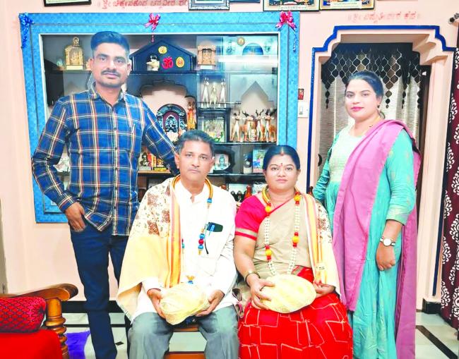 ಆದರ್ಶ ದಂಪತಿ ಪ್ರಶಸ್ತಿಗೆ ಗೋನಾಳ ದಂಪತಿ ಭಾಜನ 