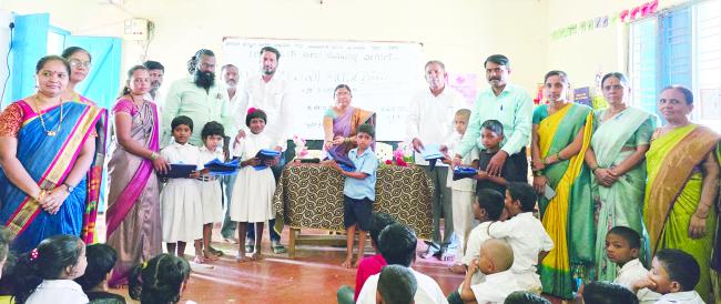 ಪಾಲಕರು ಮಕ್ಕಳ ಶಿಕ್ಷಣಕ್ಕೆ ಒತ್ತು ನೀಡಲಿ: ದುದಗಿ 