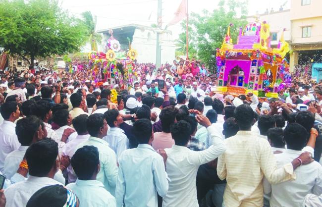 ತಡವಲಗಾದಲ್ಲಿ ಅದ್ದೂರಿಯಾಗಿ ಮೊಹರಂ ಆಚರಣೆ 