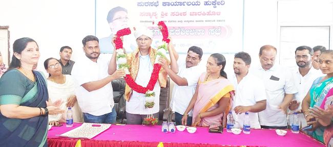 ಪುರಸಭೆಯಲ್ಲಿ ಸಚಿವರ ಕೈಗೊಂಡ ಪ್ರಗತಿ ಪರೀಶೀಲನಾ ಸಭೆ 