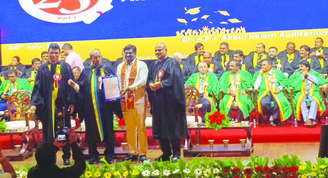 ಮಹೇಶ ಹಿಪ್ಪರಗಿಗೆ ಪಿಎಚ್‌. ಡಿ  