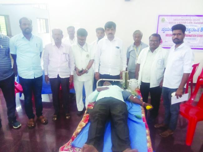 38 ಬಾರಿ ರಕ್ತದಾನ ಮಾಡಿದ ಯುವಕ ದೇವರಾಜ್  
