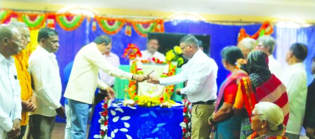 ಹಡಪದ ಅಪ್ಪಣ್ಣ ಅವರ ದಾರಿಯಲ್ಲಿ ಎಲ್ಲರೂ ನಡೆಯೋಣ:ಮಹೇಶ ಗಸ್ತೆ 