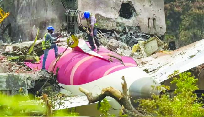 ಪೈಲಟ್‌ ಇಂಧನ ಸ್ವಿಚ್‌ ಆಫ್ ಮಾಡಿದ್ದಕ್ಕೆ ವಿಮಾನ ಪತನ?