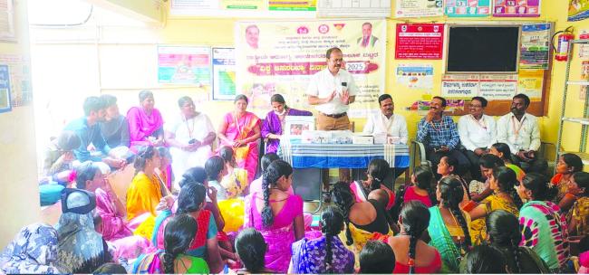 ಹೆರಿಗೆಗಳ  ನಡುವೆ ಅಂತರ ಕಾಪಾಡಿಕೊಳ್ಳಿ - ಡಾ. ರವೀಂದ್ರನಾಥ್‌