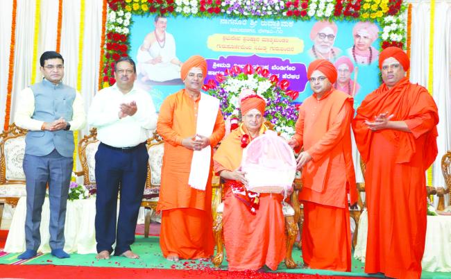 ಜ್ಞಾನದ ಬೆಳಕನ್ನು ನೀಡುವವನೆ ಗುರು : ಮಲ್ಲಿಕಾರ್ಜುನ    