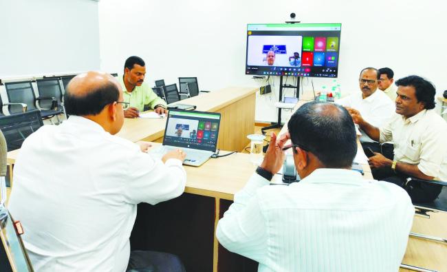 ಯೂರಿಯಾ ಗೊಬ್ಬರ ಅನಧಿಕೃತವಾಗಿ ಶೇಖರಿಸಿಟ್ಟವರ ಮೇಲೆ ಕ್ರಮ: ಜಿಲ್ಲಾಧಿಕಾರಿ ಇಟ್ನಾಳ 