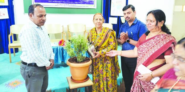 ಜನರಲ್ಲಿ ಜಾಗೃತಿ ಮೂಡಿಸಲು ವಿಶ್ವ ಜನಸಂಖ್ಯಾ ದಿನಾಚರಣೆ: ಬಾವಡೆಕರ್ 