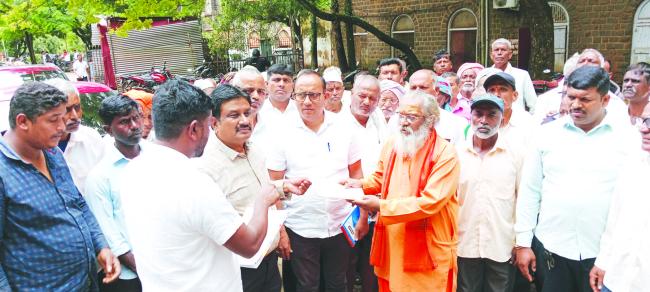 ದೇವಸ್ಥಾನದ ಜಮೀನು ಗ್ರಾಮಸ್ಥರ ಉಪಯೋಗಕ್ಕೆ ಬರಲಿ ; ಗ್ರಾಮಸ್ಥರ ಒತ್ತಾಯ  