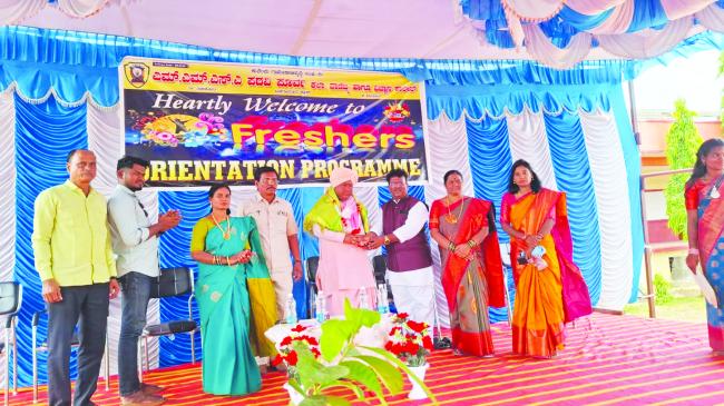 ಪಿಯು ಪ್ರಥಮ ವರ್ಷದ ವಿದ್ಯಾರ್ಥಿಗಳ ಸ್ವಾಗತ ಕಾರ್ಯಕ್ರಮ  
